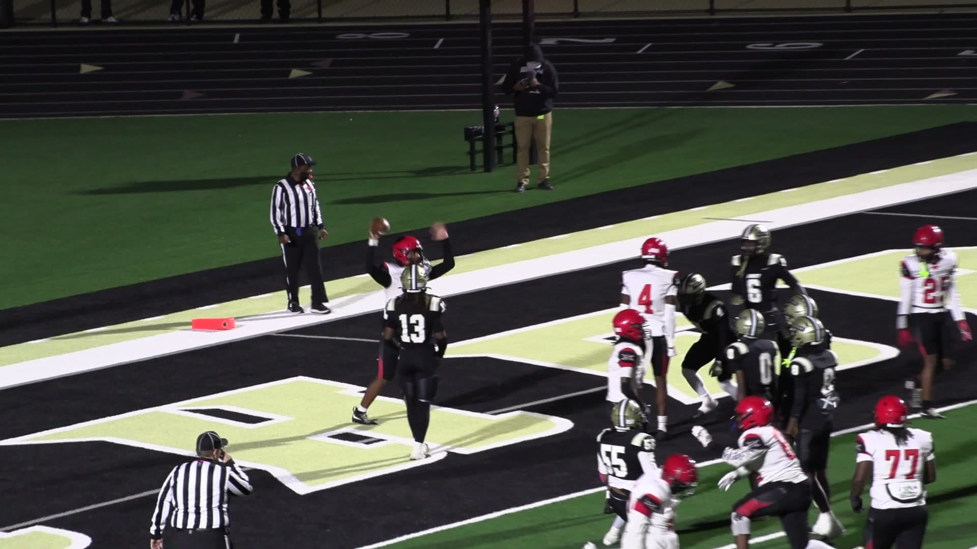 Shannon answers early deficit, pulls away from Amory for 28–14 win